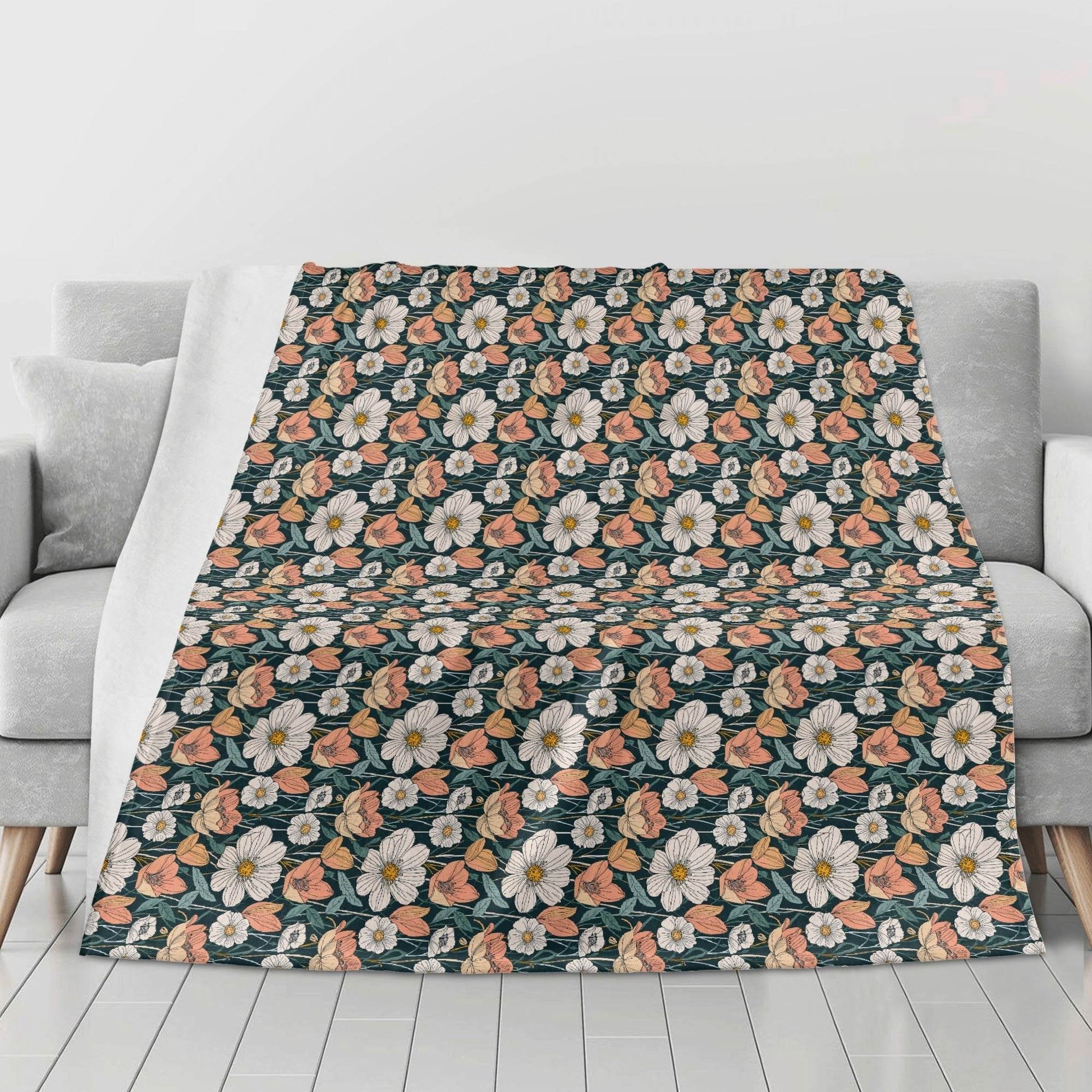 Tulips and Daisys Horizontal Flannel Breathable Blanket 4 Sizes - DeRose Seasonal