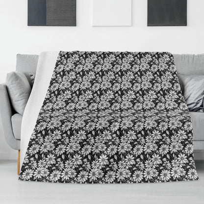 Black and White Daisys Horizontal Flannel Breathable Blanket 4 Sizes - DeRose Seasonal