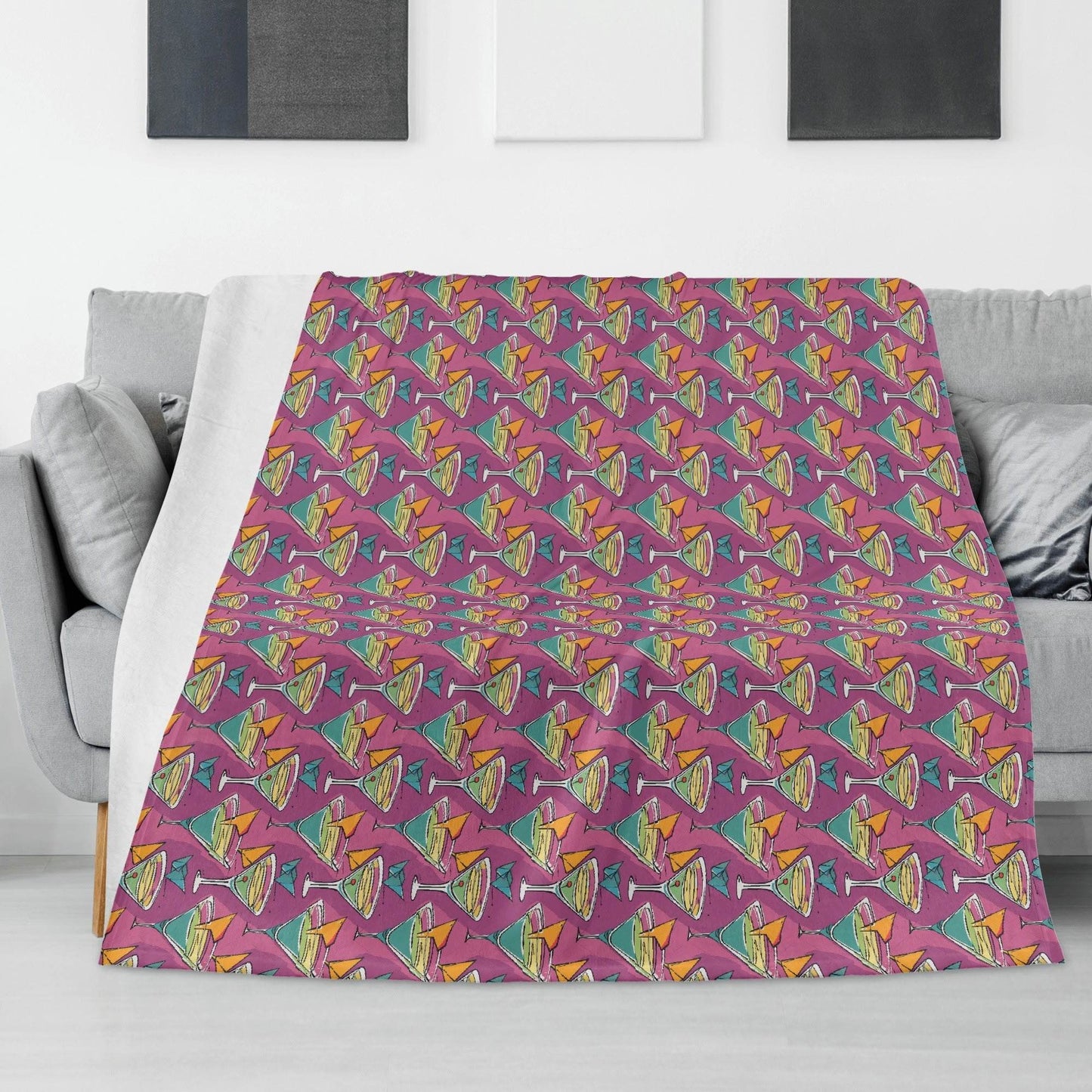 Artini Martini Horizontal Flannel Breathable Blanket 4 Sizes - DeRose Seasonal
