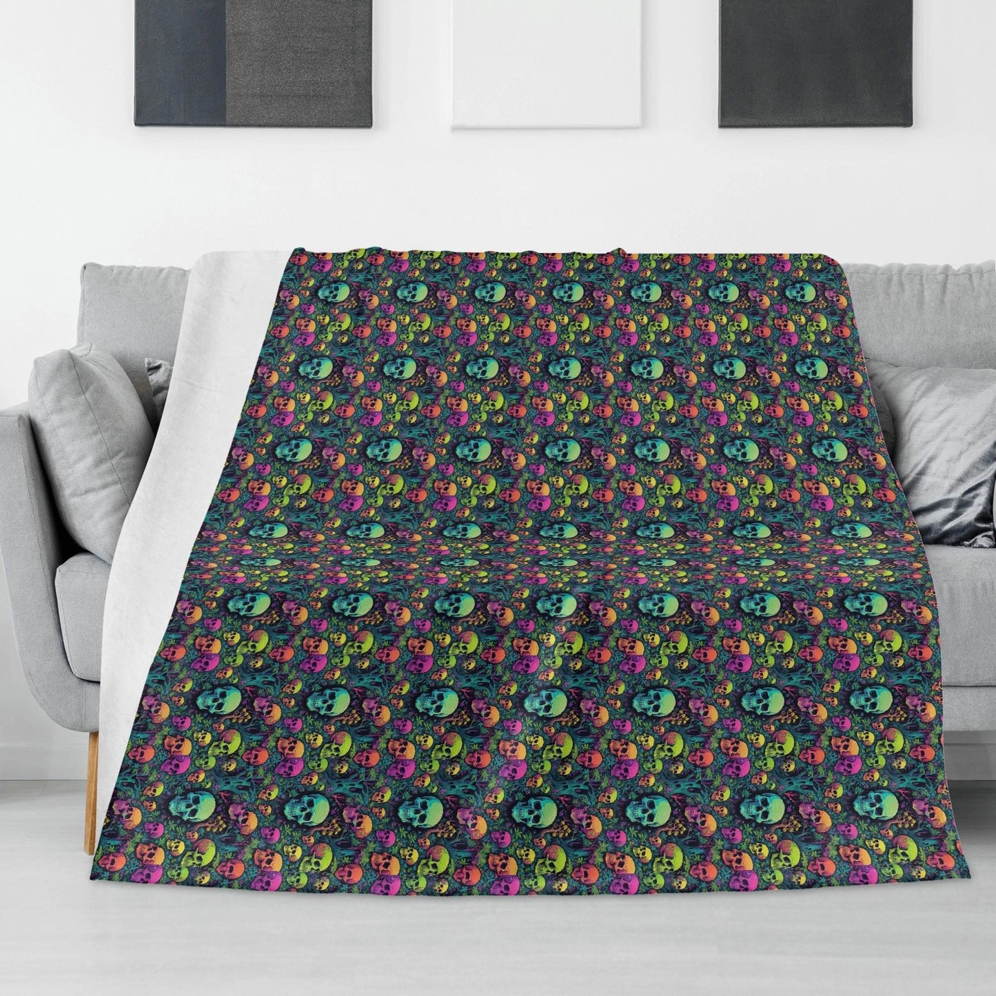 Trippy Skulls Horizontal Flannel Breathable Blanket 4 Sizes - DeRose Seasonal