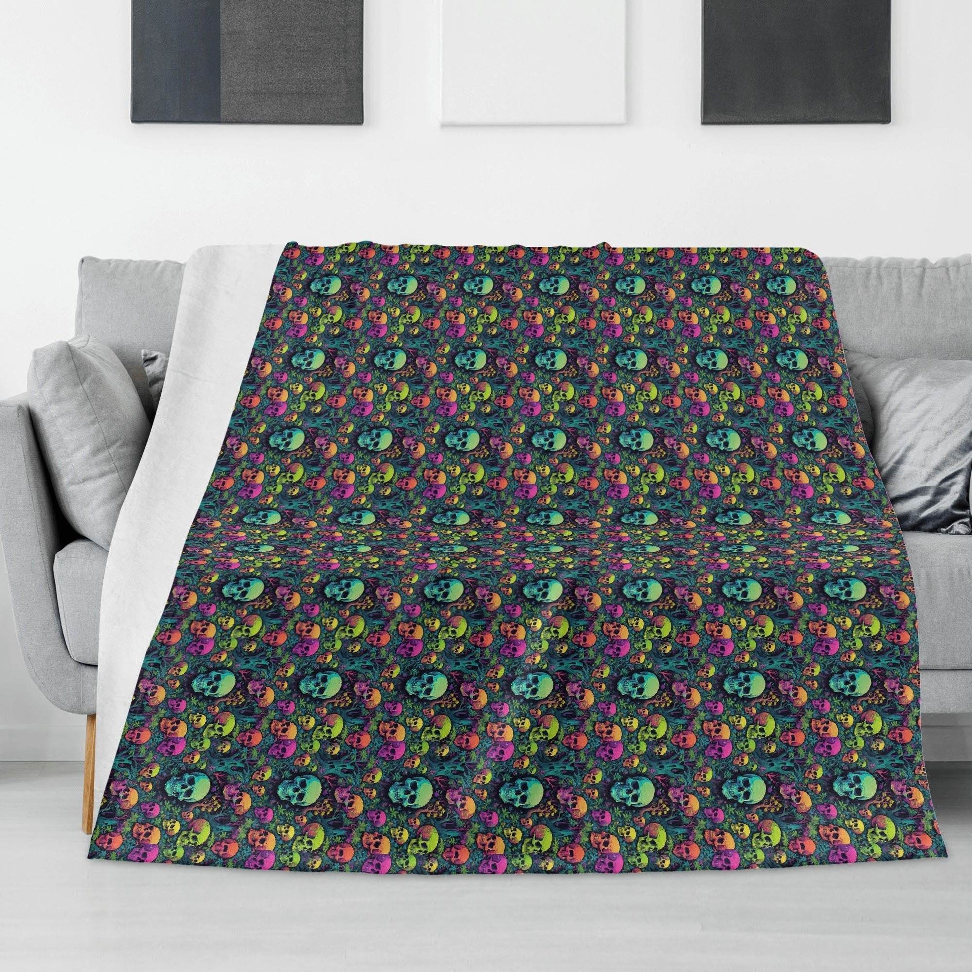 Trippy Skulls Horizontal Flannel Breathable Blanket 4 Sizes - DeRose Seasonal