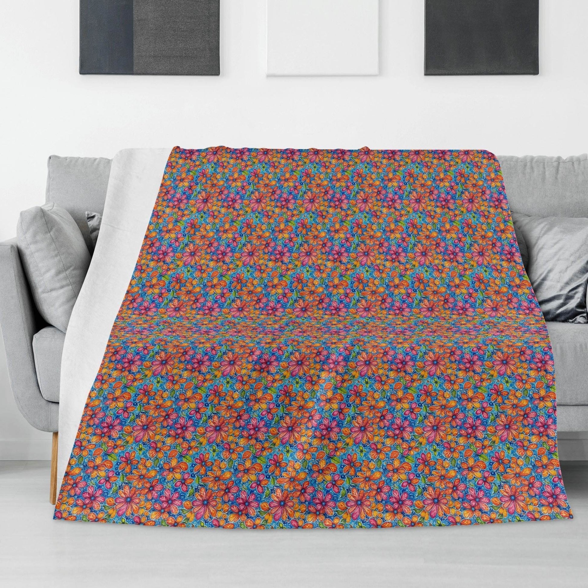 Floral Trippy Horizontal Flannel Breathable Blanket 4 Sizes - DeRose Seasonal