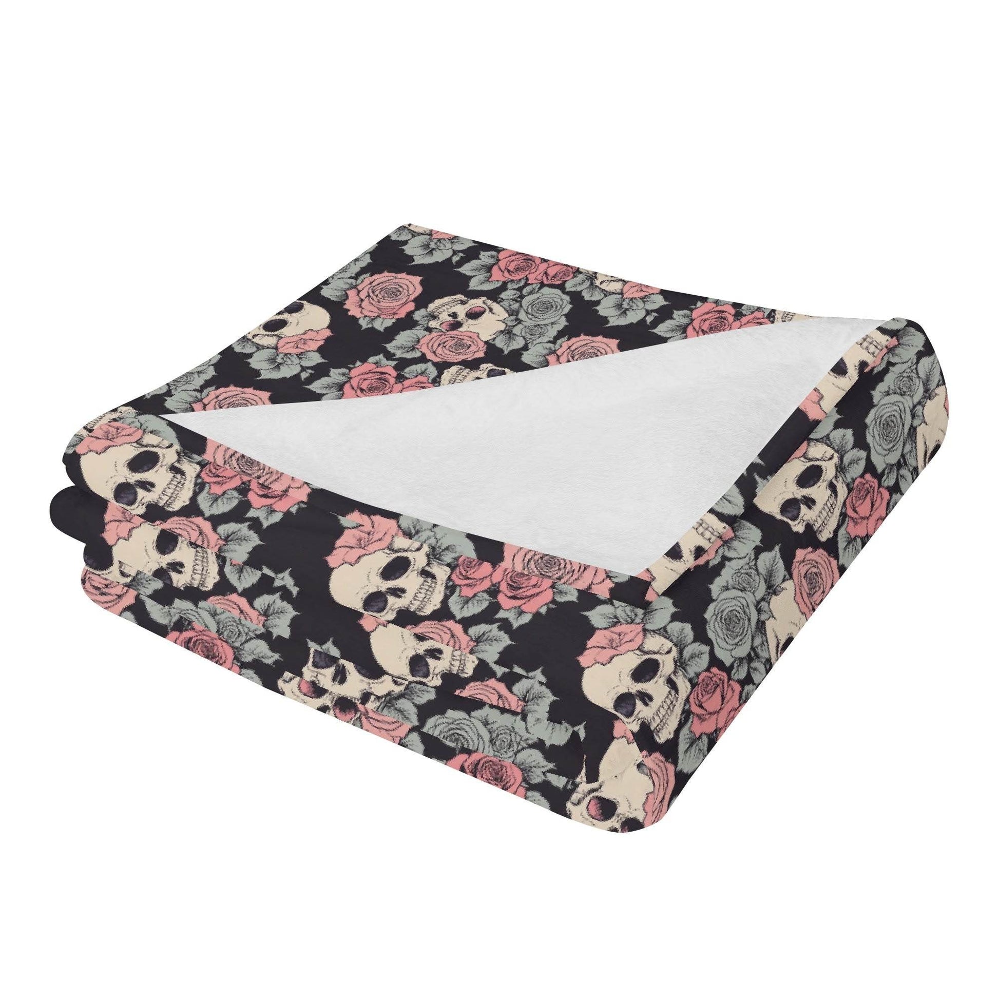 Skull and Pink Rose Horizontal Flannel Breathable Blanket 4 Sizes - DeRose Seasonal