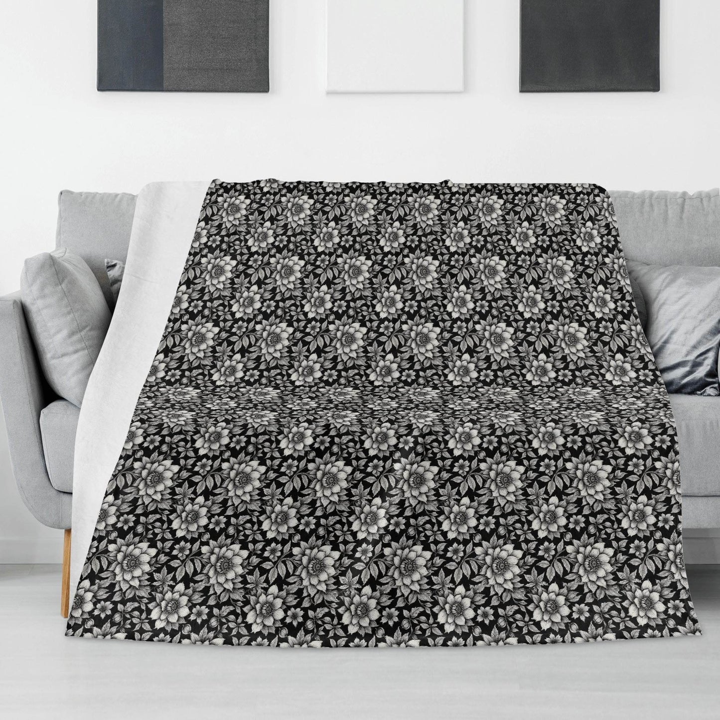 Black and White Bloom Horizontal Flannel Breathable Blanket 4 Sizes - DeRose Seasonal