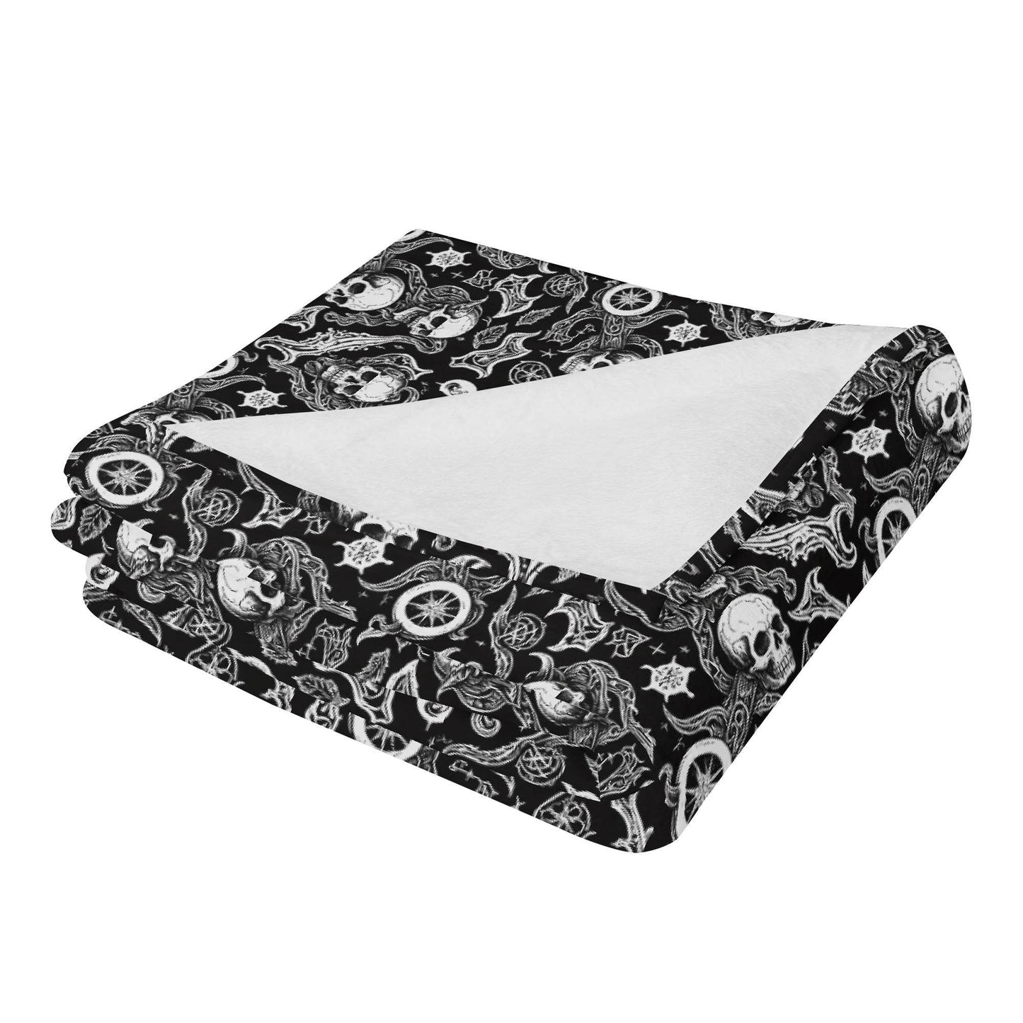 Flying Skulls Horizontal Flannel Breathable Blanket 4 Sizes - DeRose Seasonal