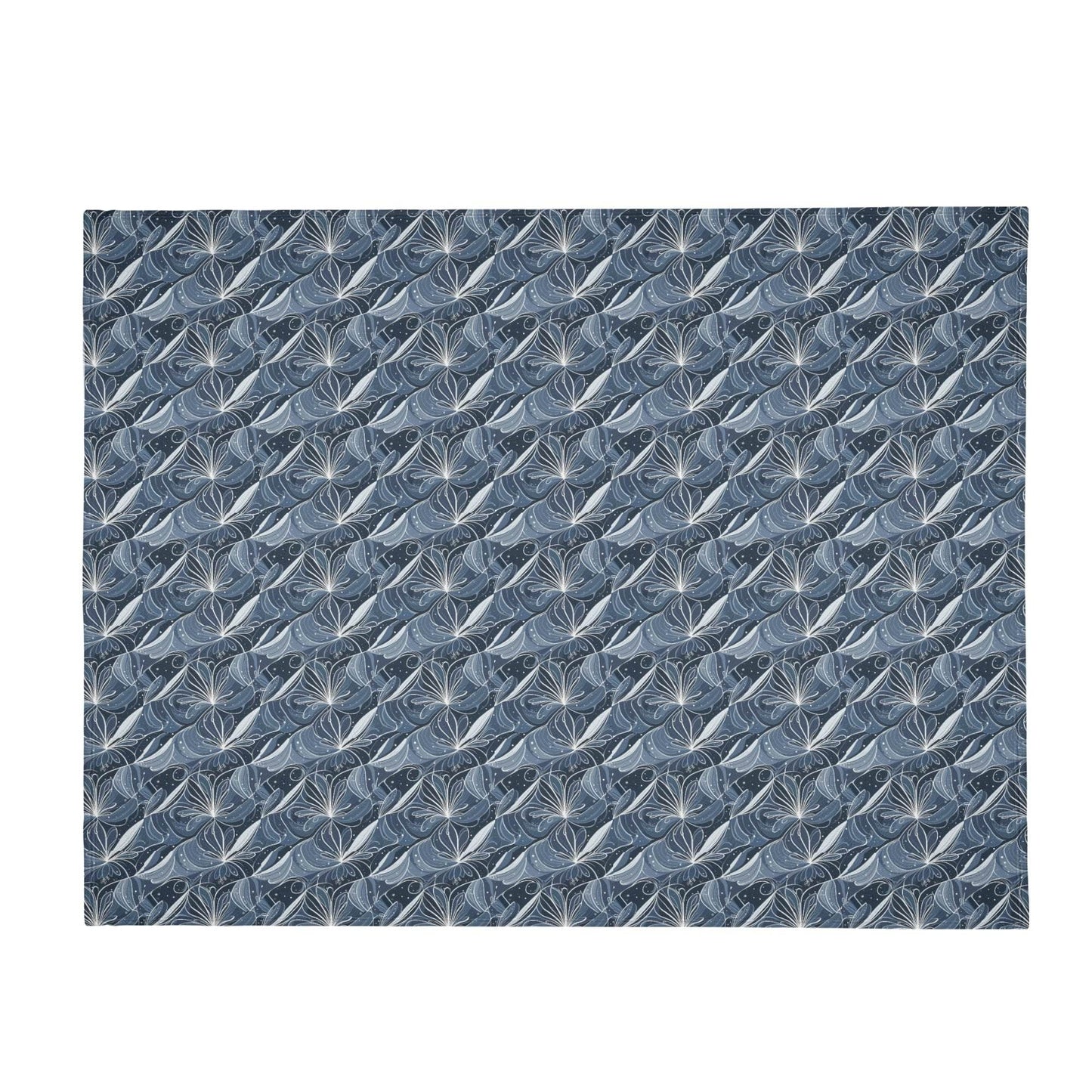 Cold Wind Horizontal Flannel Breathable Blanket 4 Sizes - DeRose Seasonal