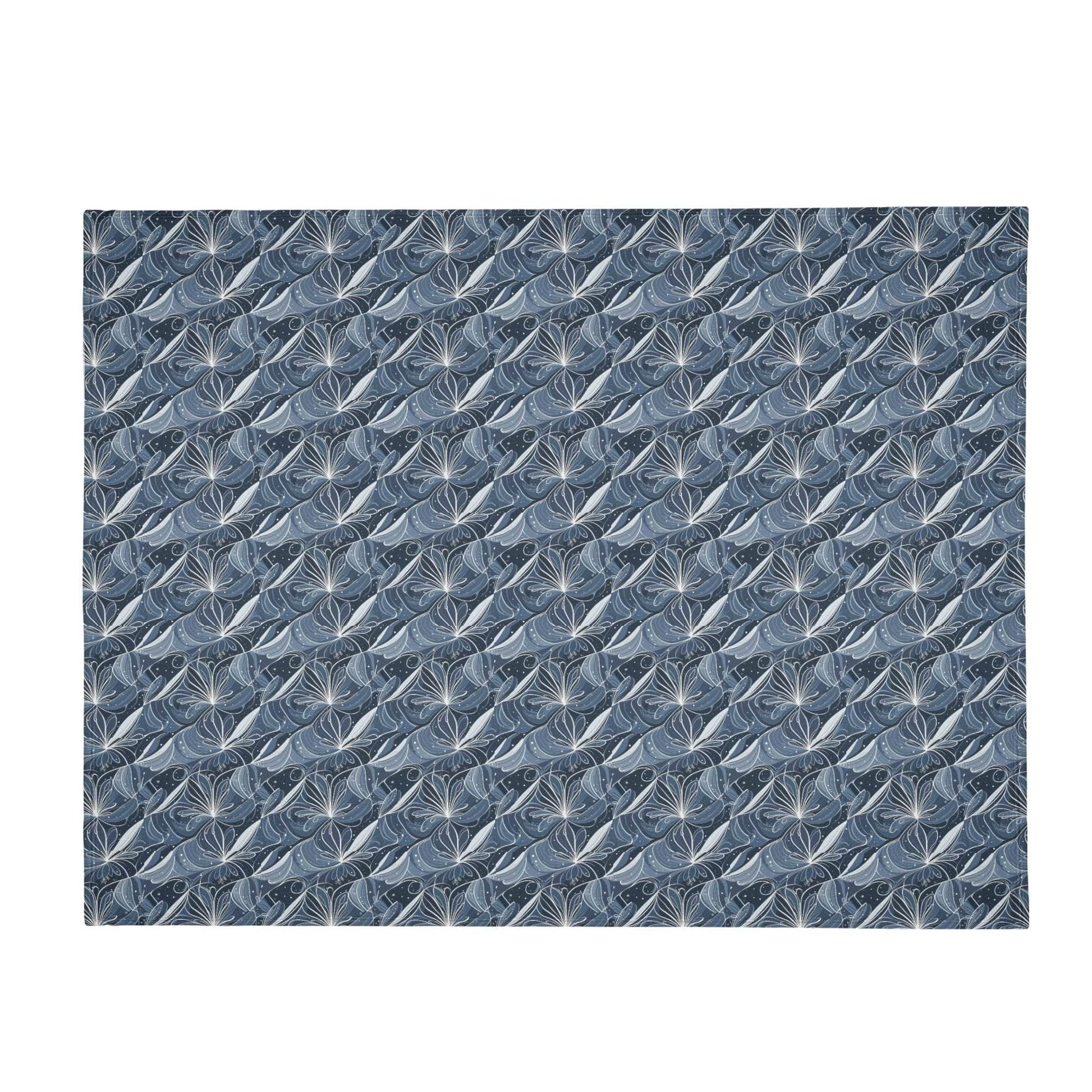 Cold Wind Horizontal Flannel Breathable Blanket 4 Sizes - DeRose Seasonal