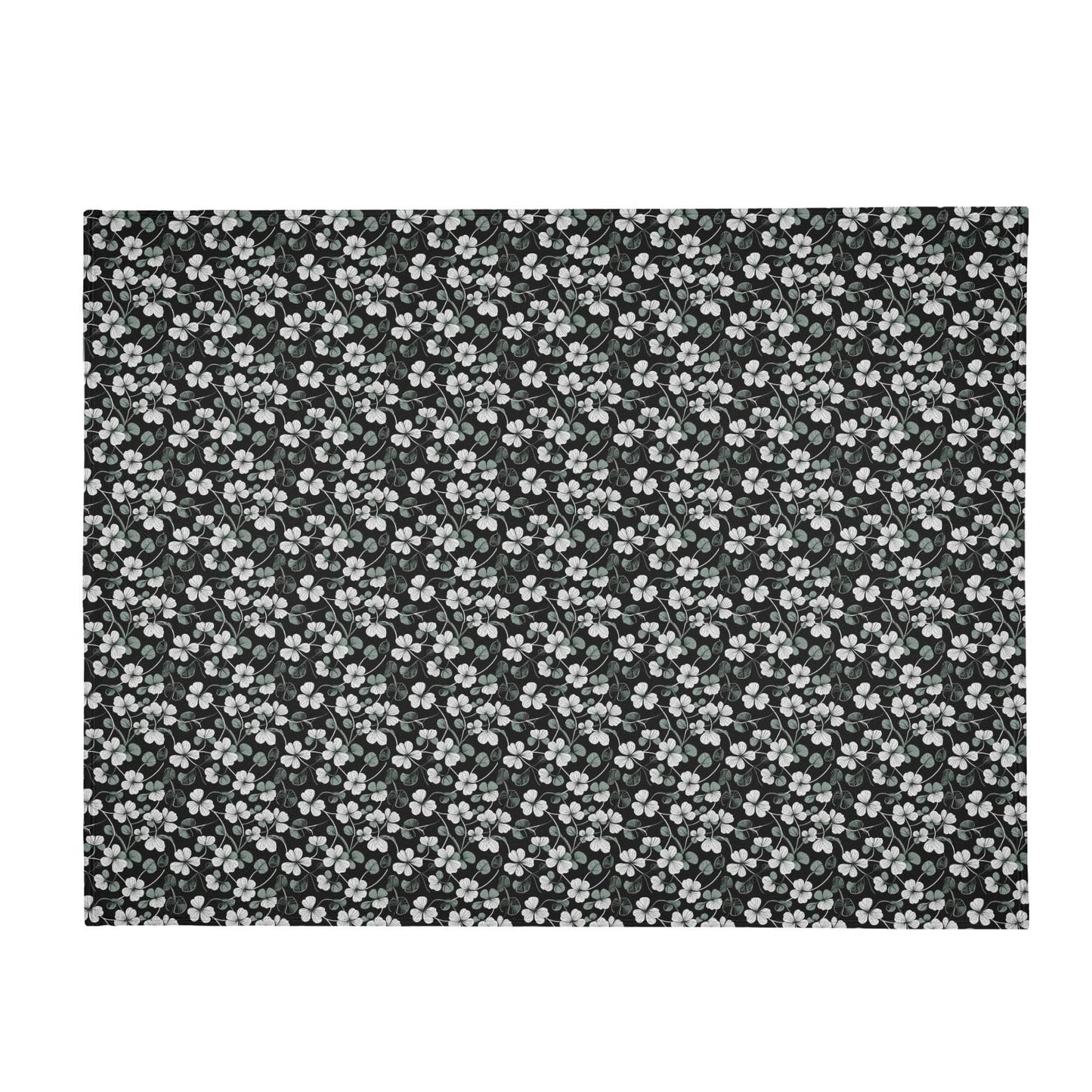 White and Green Clovers Horizontal Flannel Breathable Blanket 4 Sizes - DeRose Seasonal