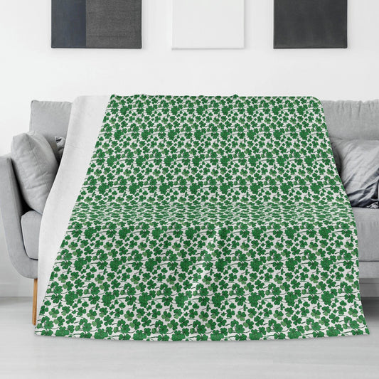 Little Clovers Horizontal Flannel Breathable Blanket 4 Sizes - DeRose Seasonal