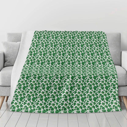 Little Clovers Horizontal Flannel Breathable Blanket 4 Sizes - DeRose Seasonal