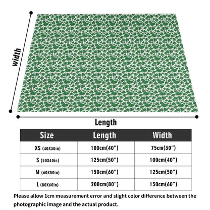 Little Clovers Horizontal Flannel Breathable Blanket 4 Sizes - DeRose Seasonal