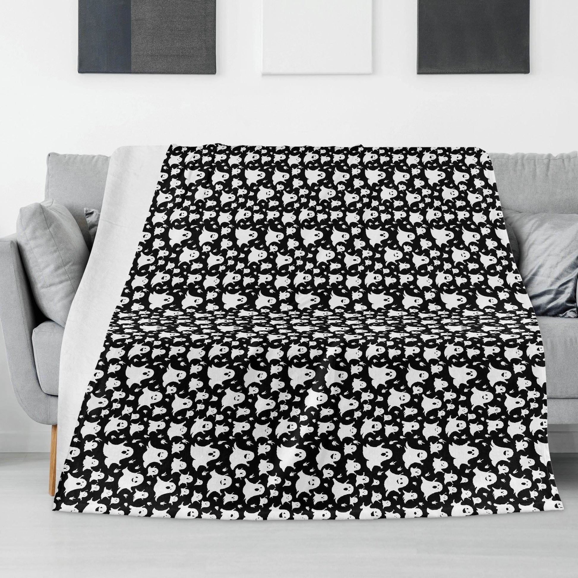 Spooky Ghost Horizontal Flannel Breathable Blanket 4 Sizes - DeRose Seasonal