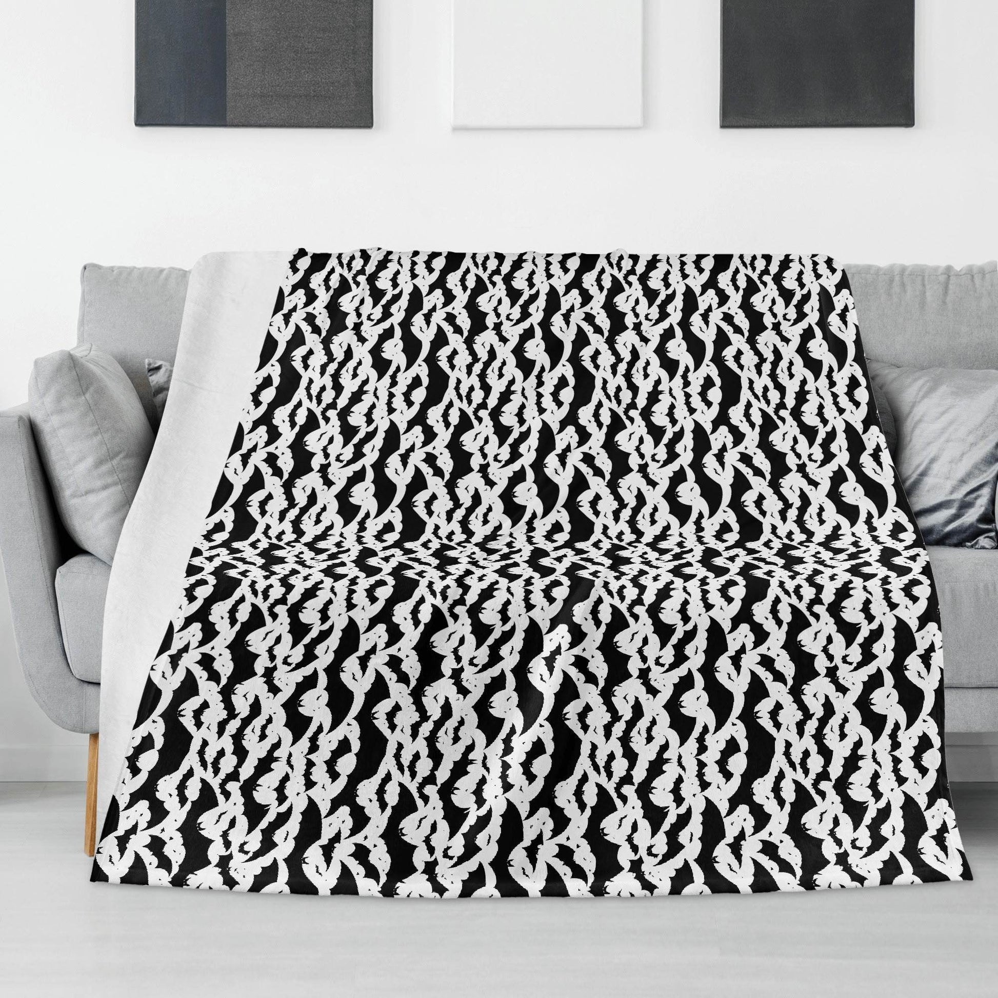 Black and White Bats Horizontal Flannel Breathable Blanket 4 Sizes - DeRose Seasonal