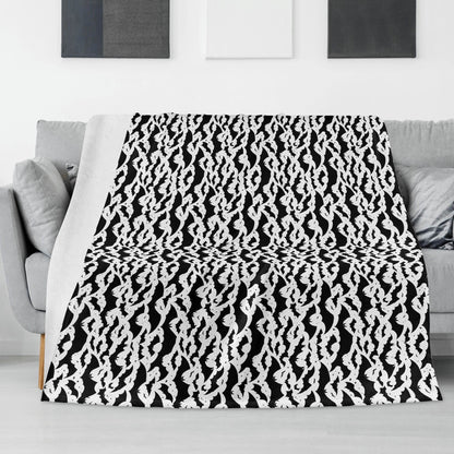 Black and White Bats Horizontal Flannel Breathable Blanket 4 Sizes - DeRose Seasonal