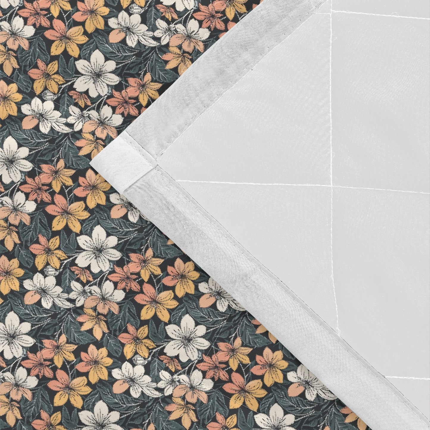 Field of Flowers Quilt Bedding Set - DeRose Seasonal