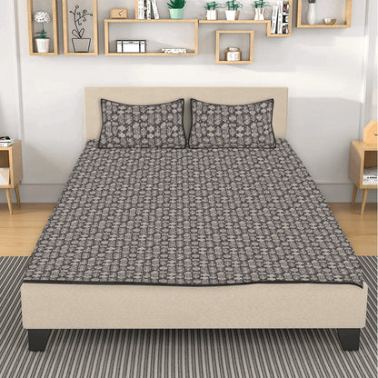 Gothic Emblem Quilt Bedding Set - DeRose Seasonal
