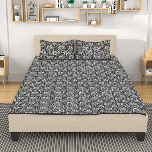 Black and White Bloom Quilt Bedding Set - DeRose Seasonal