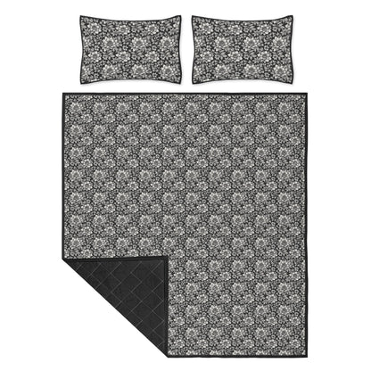Black and White Bloom Quilt Bedding Set - DeRose Seasonal