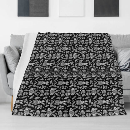 Abstract Bunny Flannel Breathable Blanket 4 Sizes - DeRose Seasonal