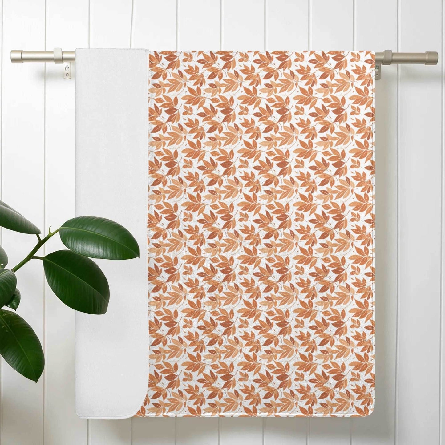 Autumn Leaves Bath Towel - DeRose Seasonal