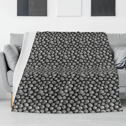 Black and White Egg Flannel Breathable Blanket 4 Sizes - DeRose Seasonal