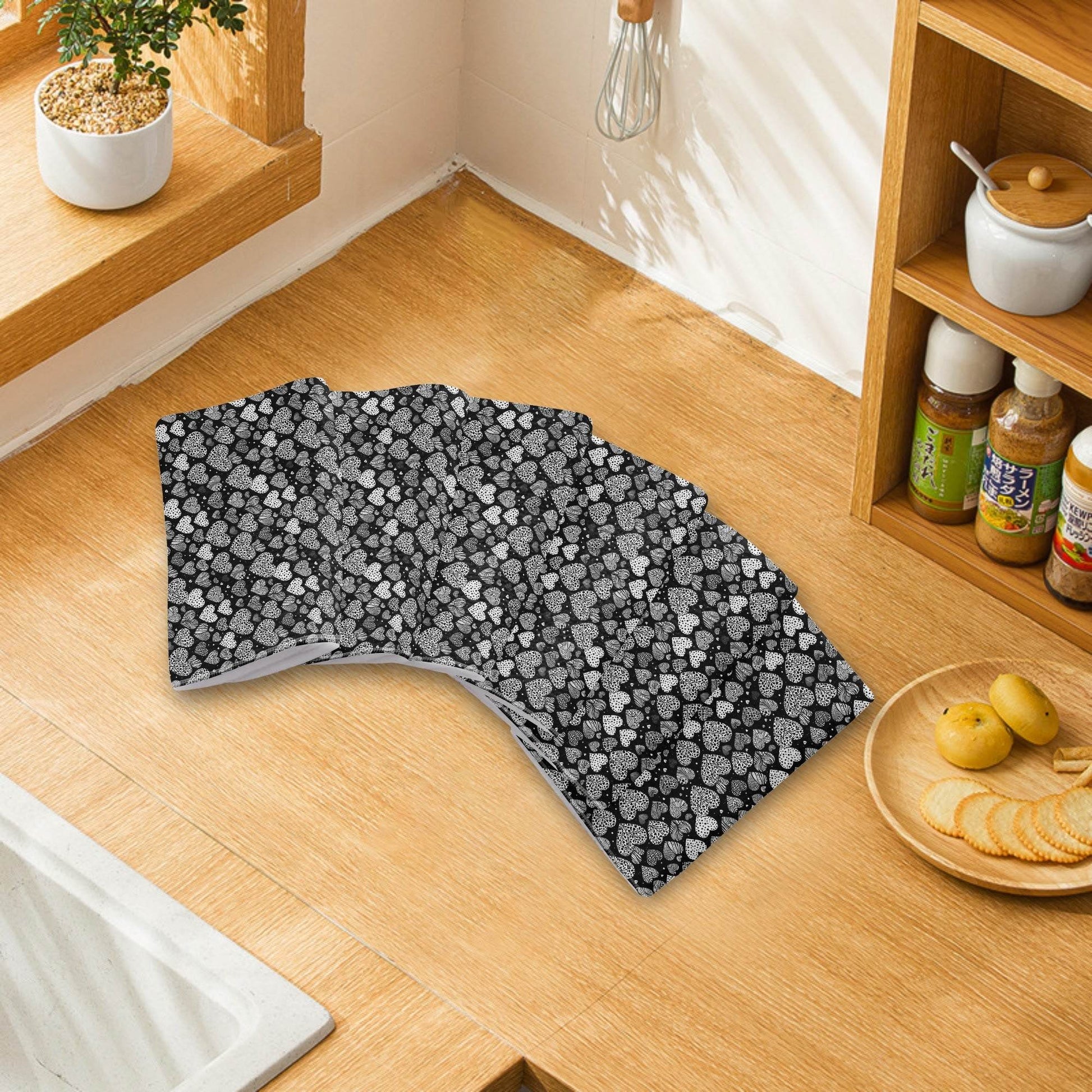 Black and White Hearts Hand Towels (6 Pcs) - DeRose Seasonal
