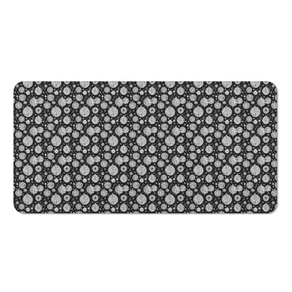 Black and White Ornament Bath Towel - DeRose Seasonal