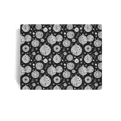 Black and White Ornament Men's Minimalist Leather Folded Wallet - DeRose Seasonal