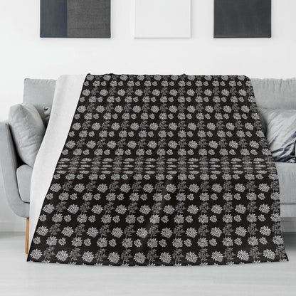 Black and White Pine Flannel Breathable Blanket 4 Sizes - DeRose Seasonal