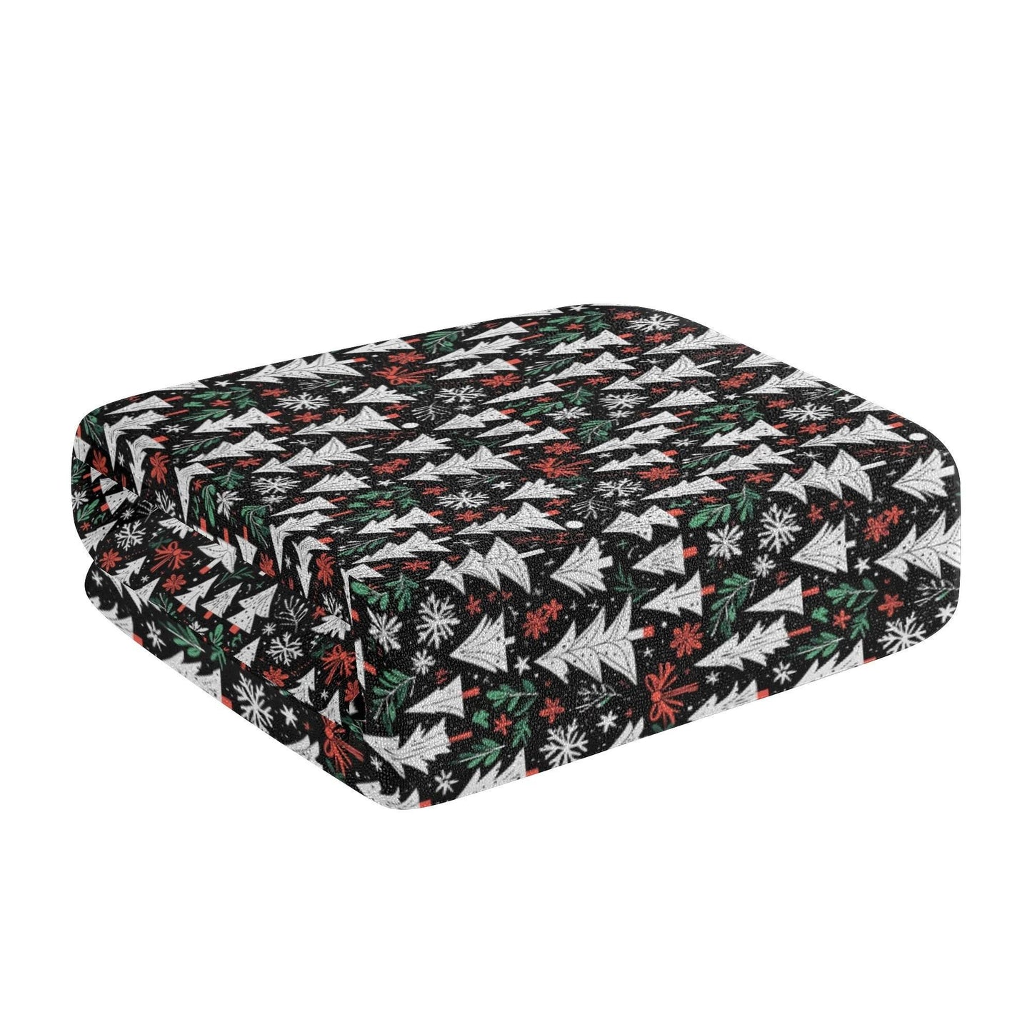 Christmas Tree Bath Towel - DeRose Seasonal