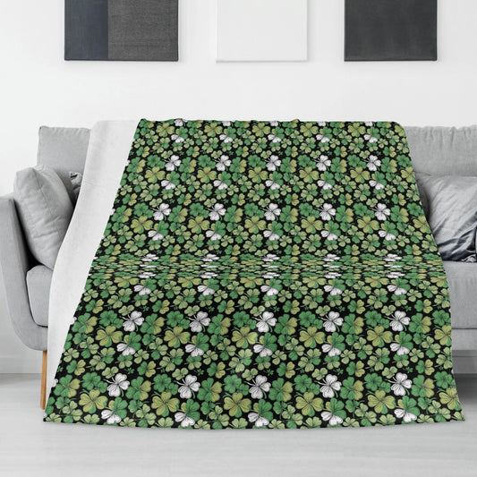Clover Patch Flannel Breathable Blanket 4 Sizes - DeRose Seasonal