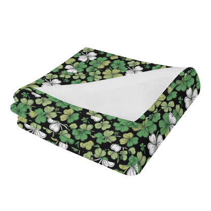 Clover Patch Flannel Breathable Blanket 4 Sizes - DeRose Seasonal