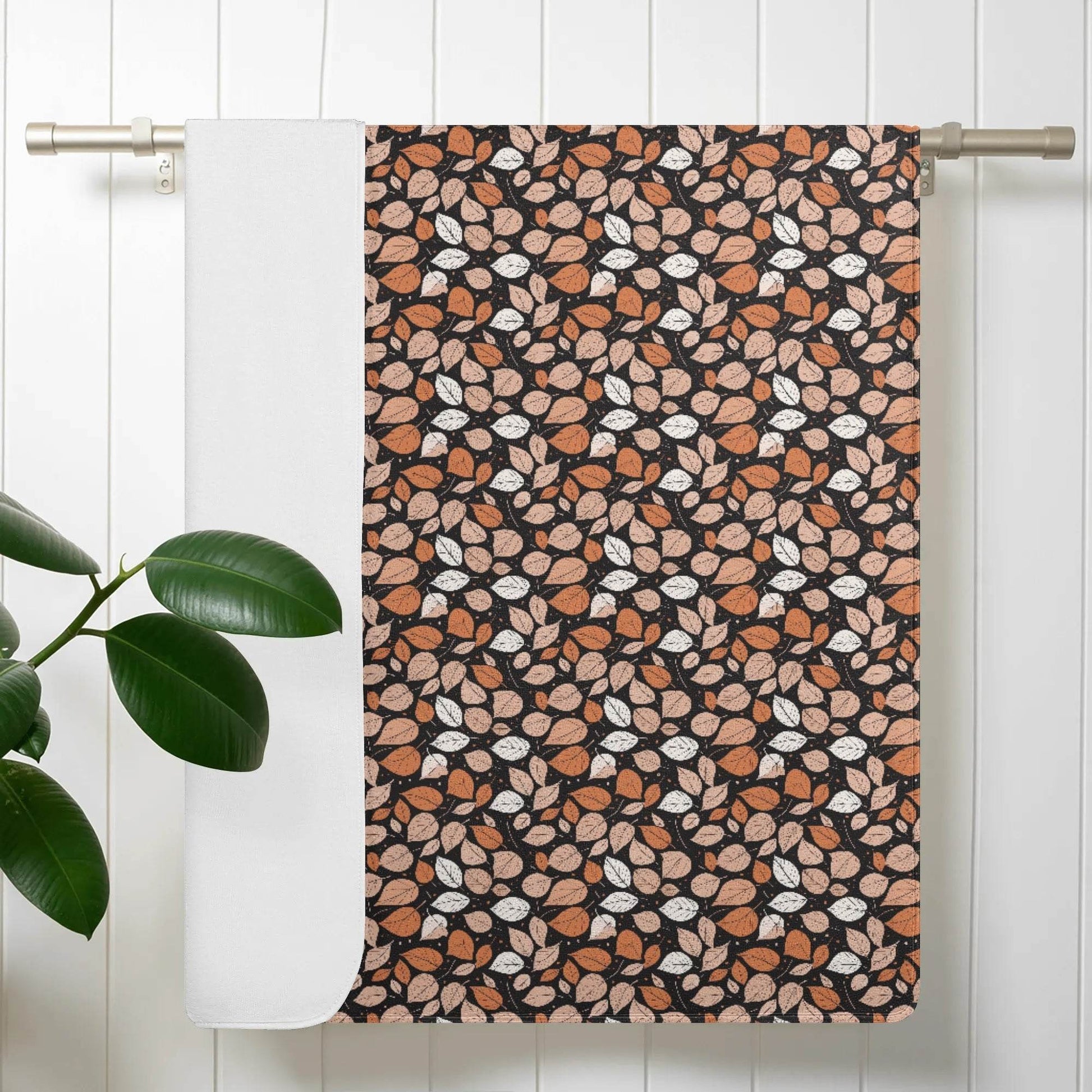 Dark Leaves Bath Towel - DeRose Seasonal