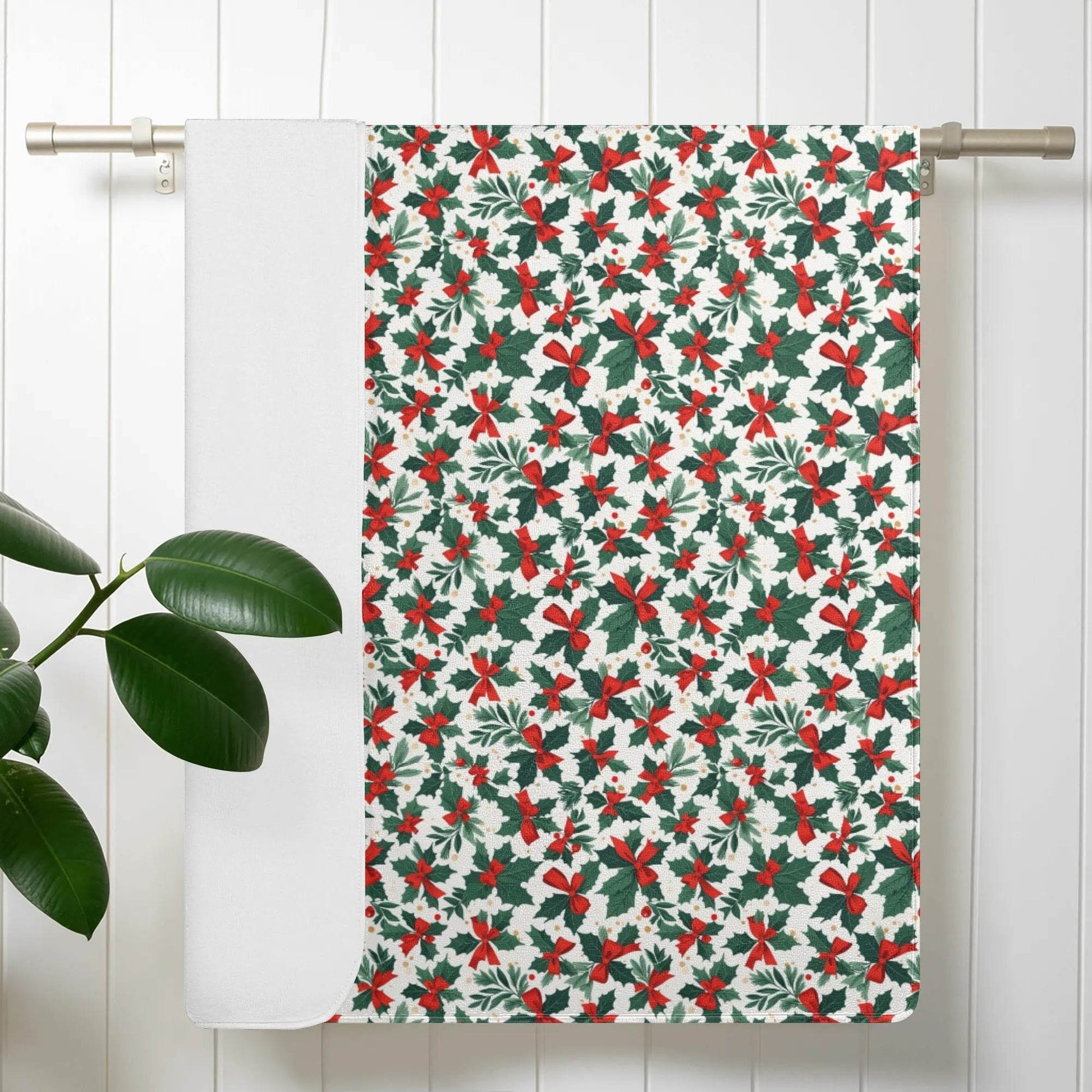 Holly Bow Bath Towel - DeRose Seasonal