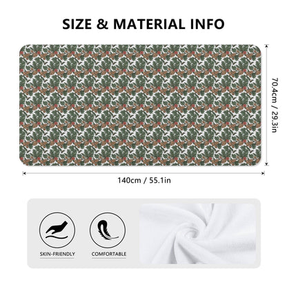 Holly Pine Bath Towel - DeRose Seasonal