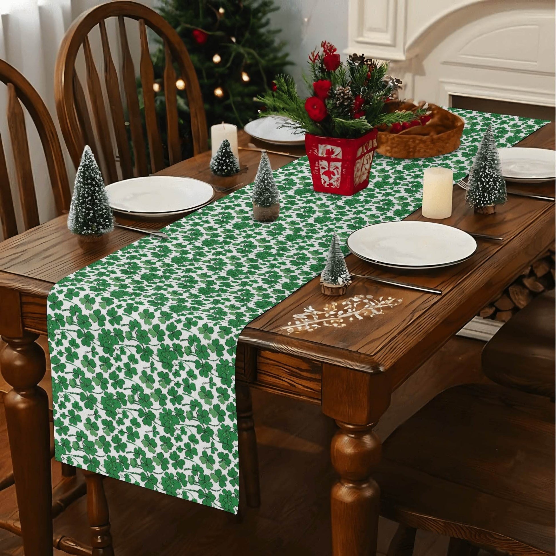 Little Clover Polyester Table Runner - DeRose Seasonal