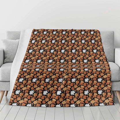 Maple Leaves Flannel Breathable Blanket 4 Sizes - DeRose Seasonal