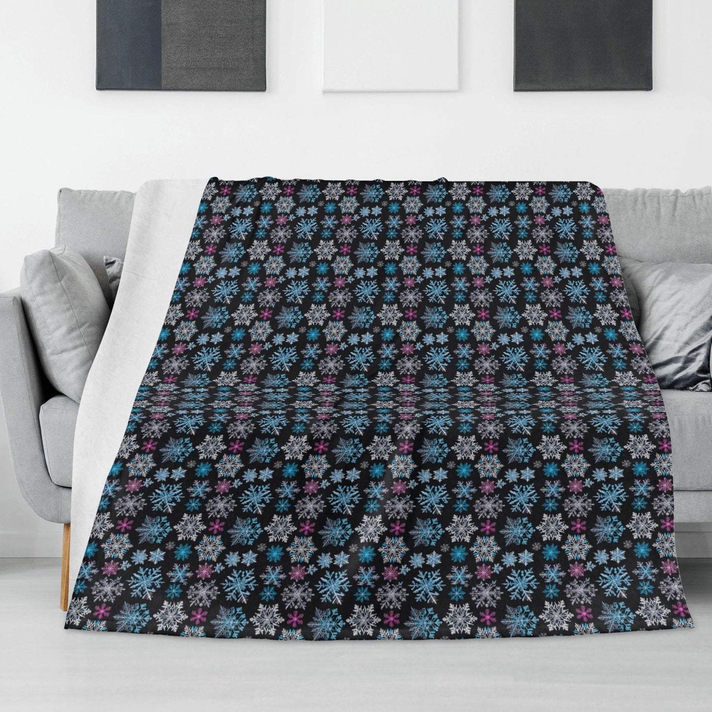 Party Snowflake Flannel Breathable Blanket 4 Sizes - DeRose Seasonal