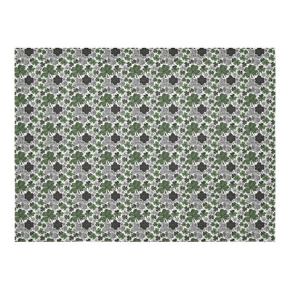 Scribble Clover Polyester Tablecloth Polyester Tablecloth 70"x 52" DeRose Seasonal