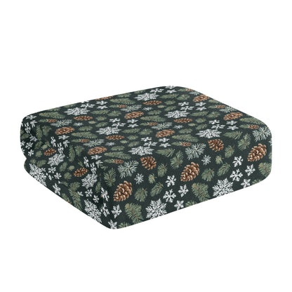 Snowflake Pine Bath Towel - DeRose Seasonal