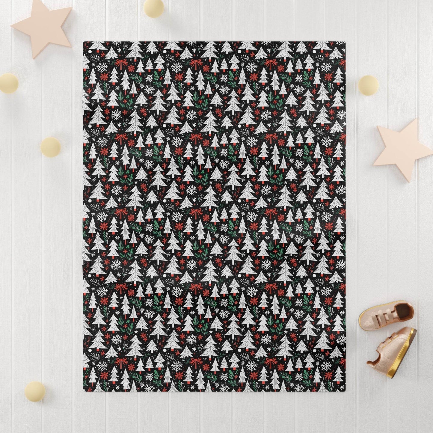 Soft Fleece Baby Christmas Tree Blanket - DeRose Seasonal