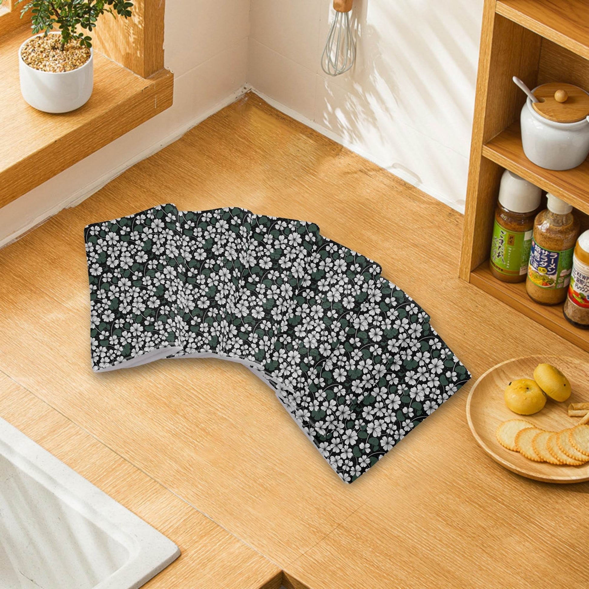 White Clover Hand Towels (6 Pcs) - DeRose Seasonal