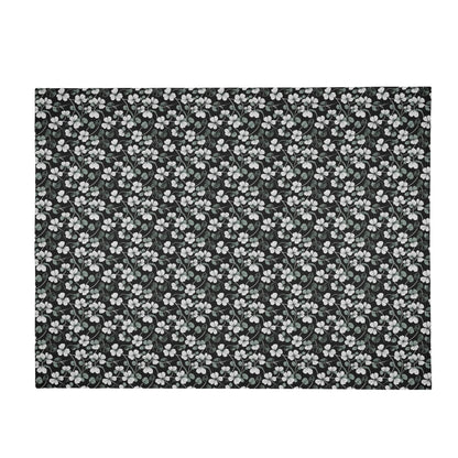 White and Green Clovers Flannel Breathable Blanket 4 Sizes - DeRose Seasonal