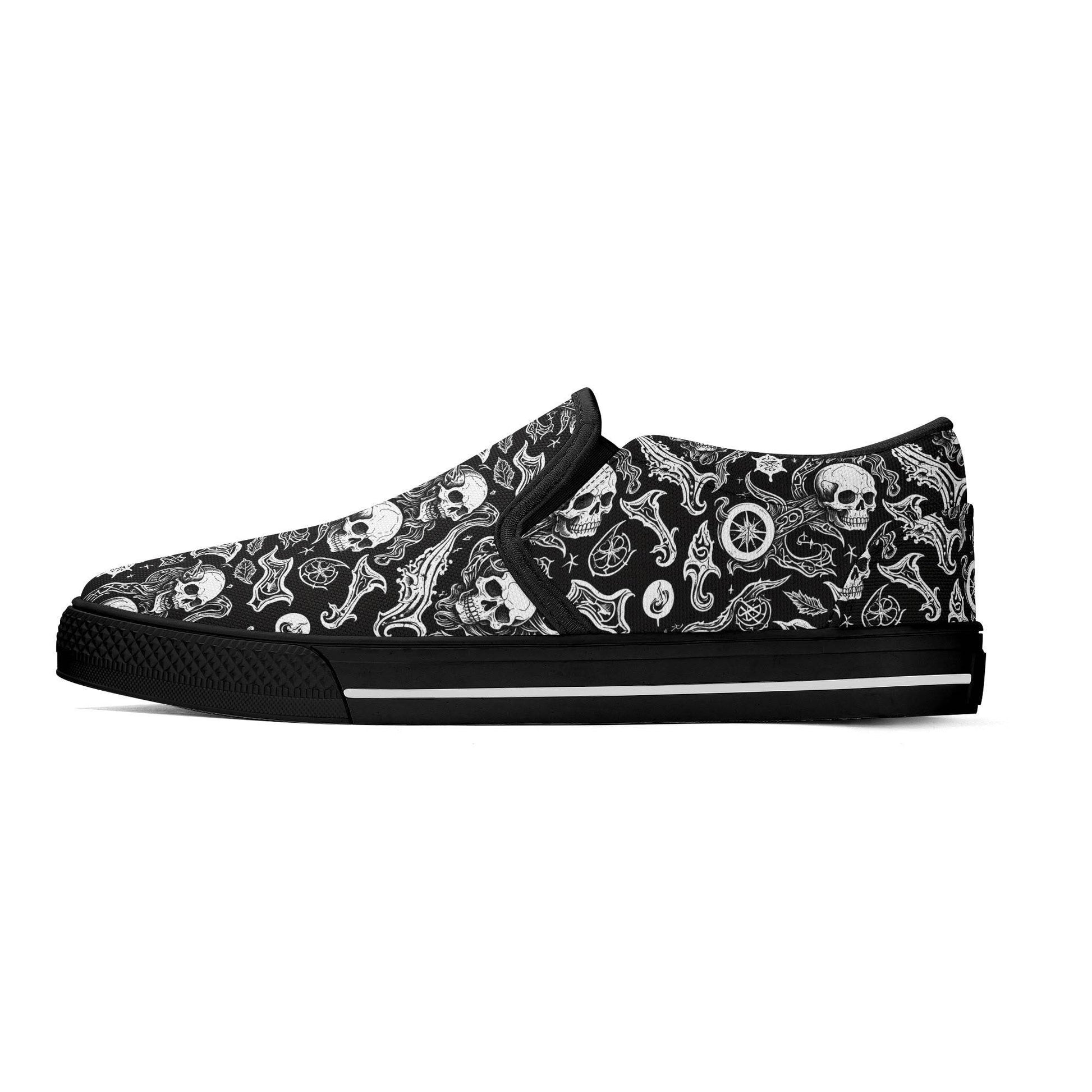 Women's Flying Skulls Rubber Slip On Shoes - DeRose Seasonal