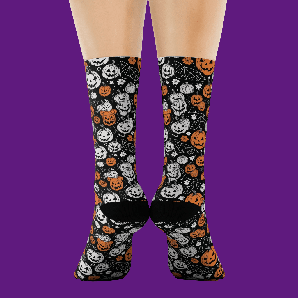 Jack-o-Lantern Crew Socks 3 sizes - DeRose Seasonal